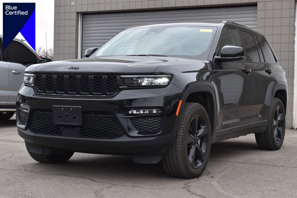 Used 2023 Jeep Grand Cherokee Limited w/ Black Appearance Package