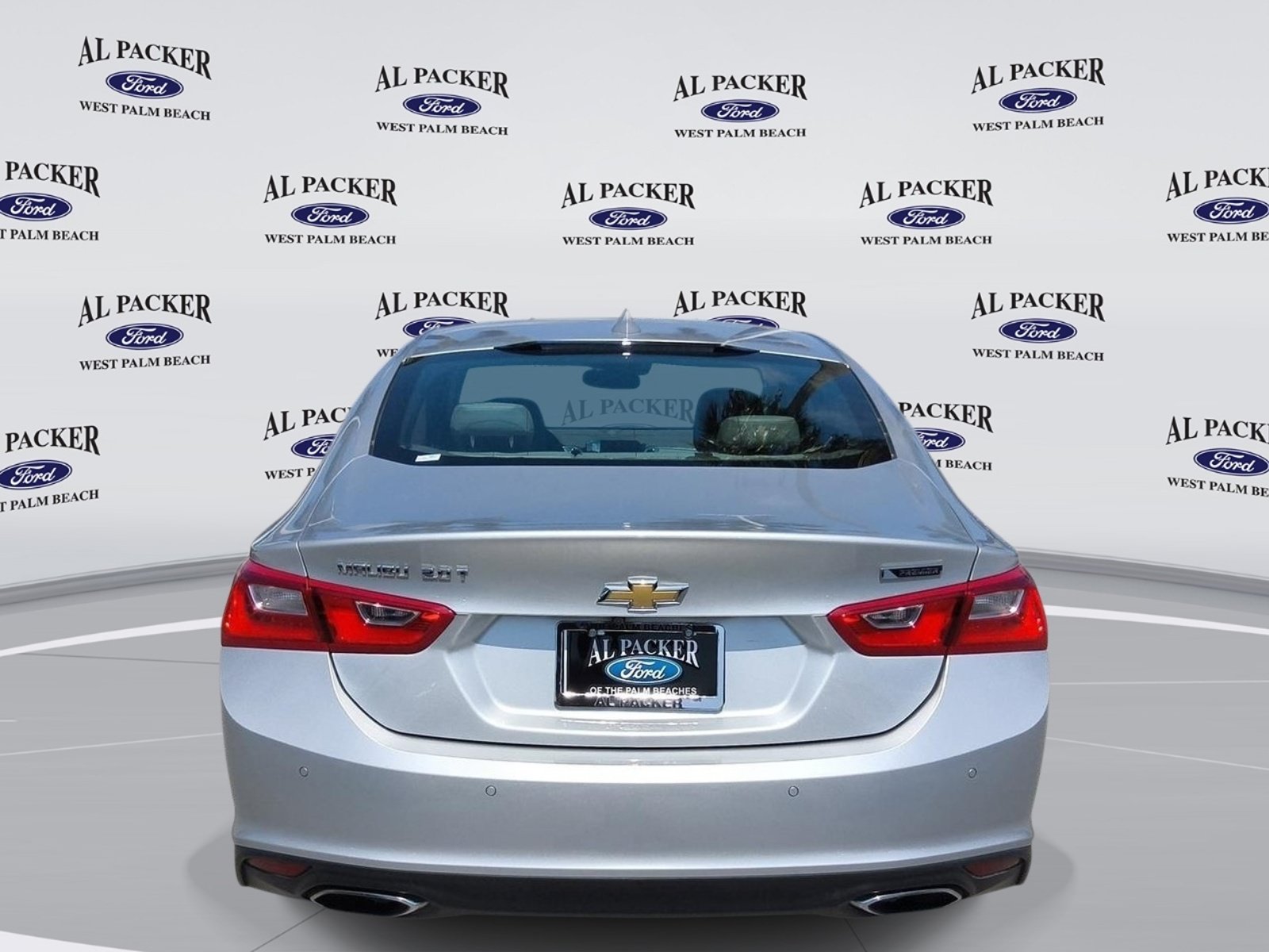 Used 2017 Chevrolet Malibu Premier w/ Driver Confidence Package FWD image 5