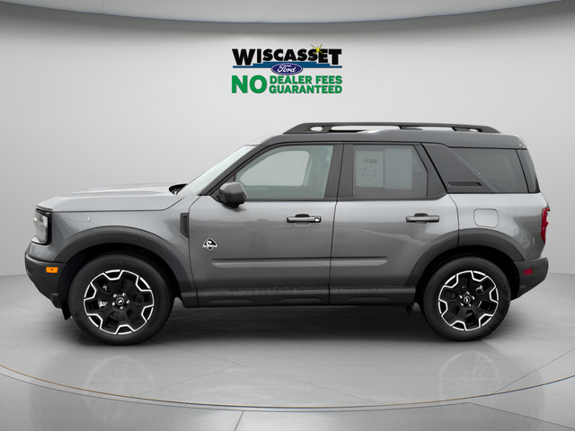 Certified 2025 Ford Bronco Sport Outer Banks w/ Outer Banks Tech Package+ AWD/4WD image 2
