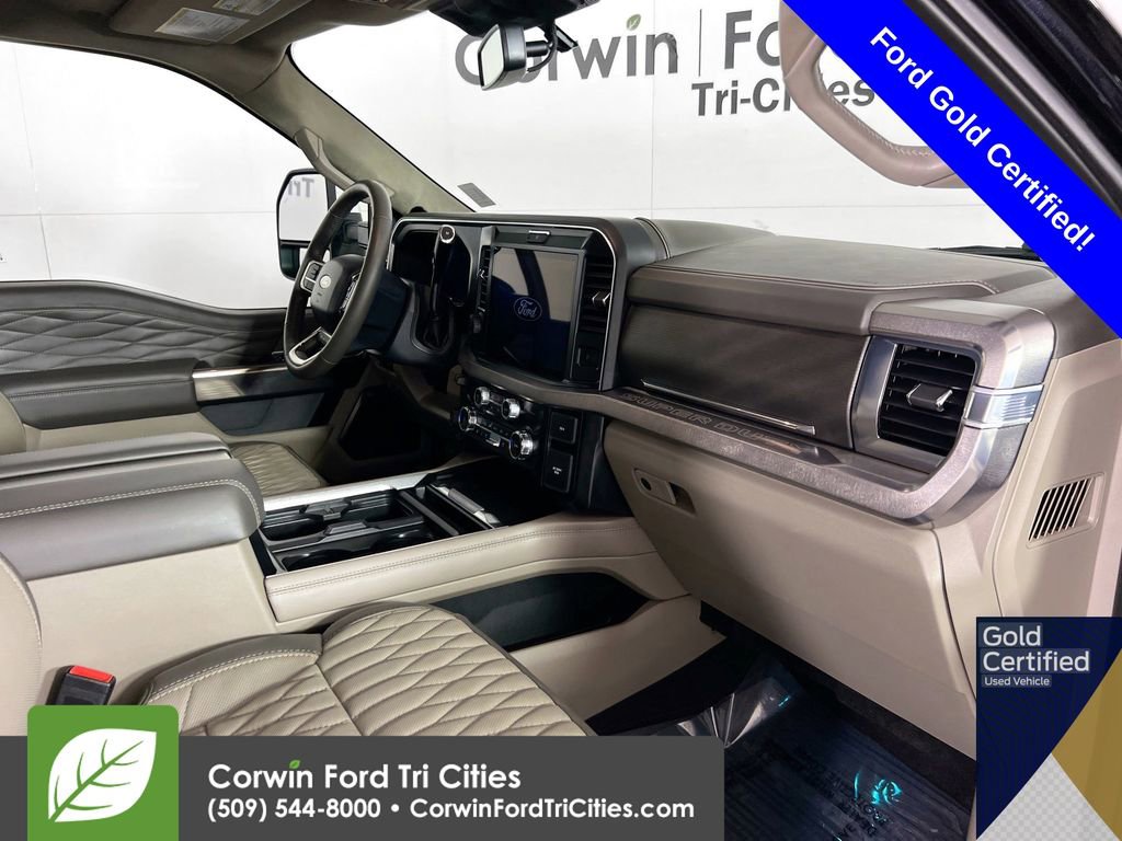Certified 2025 Ford F450 Platinum w/ Platinum Plus Package AWD/4WD image 31