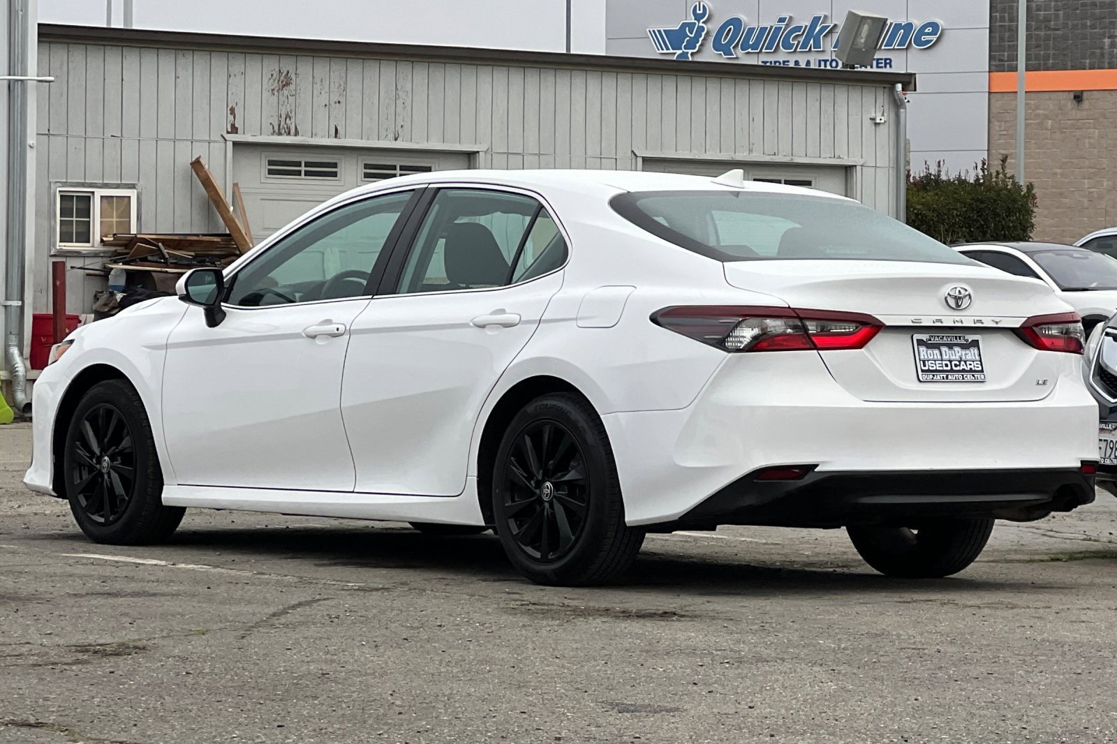 Used 2024 Toyota Camry LE image 6