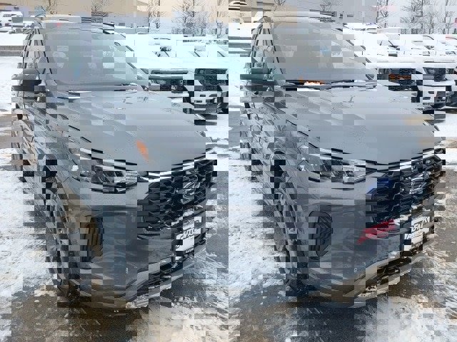 Certified 2024 Ford Escape ST-Line w/ Tech Pack #1 image 8