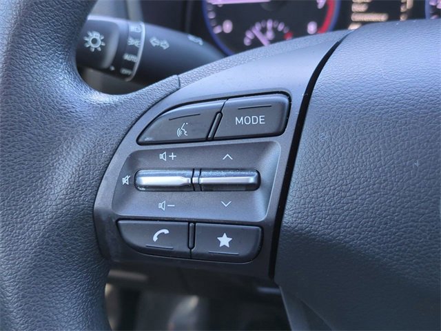 Used 2022 Hyundai Kona SEL image 23