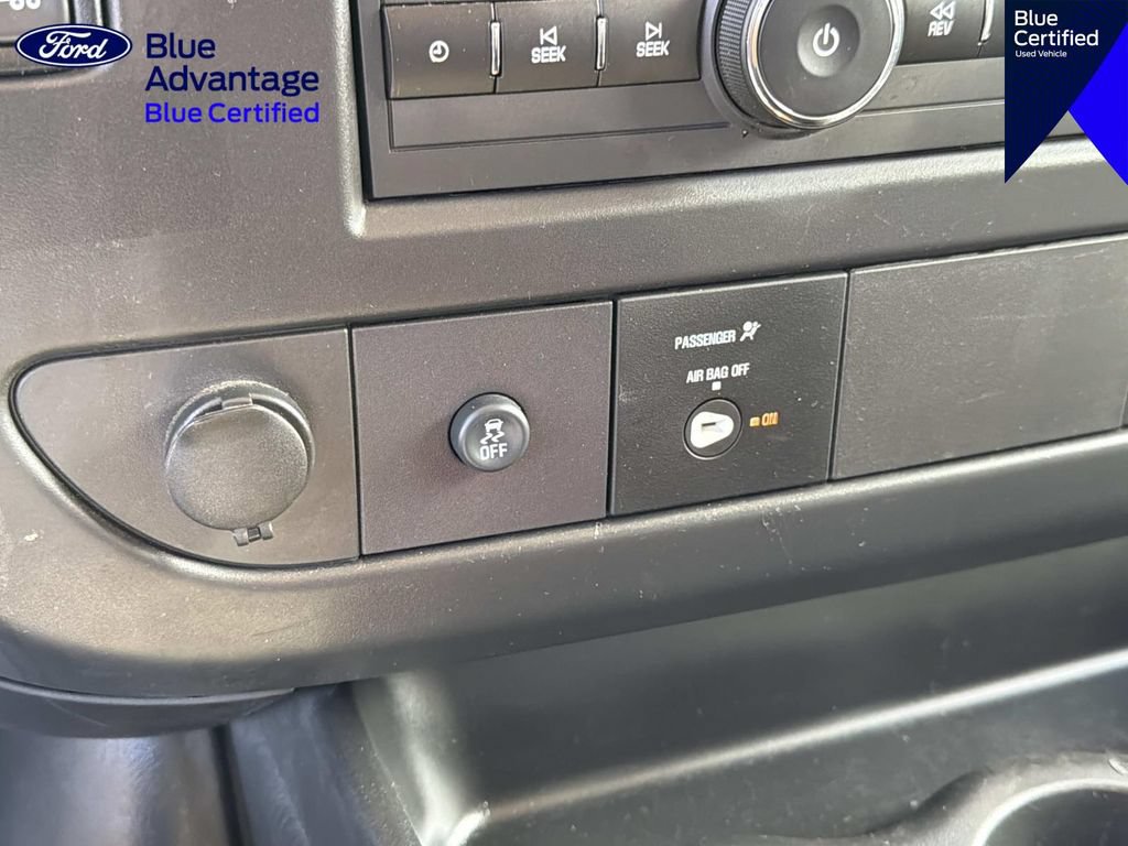 Used 2025 Chevrolet Express 2500 w/ Driver Convenience Package RWD image 26