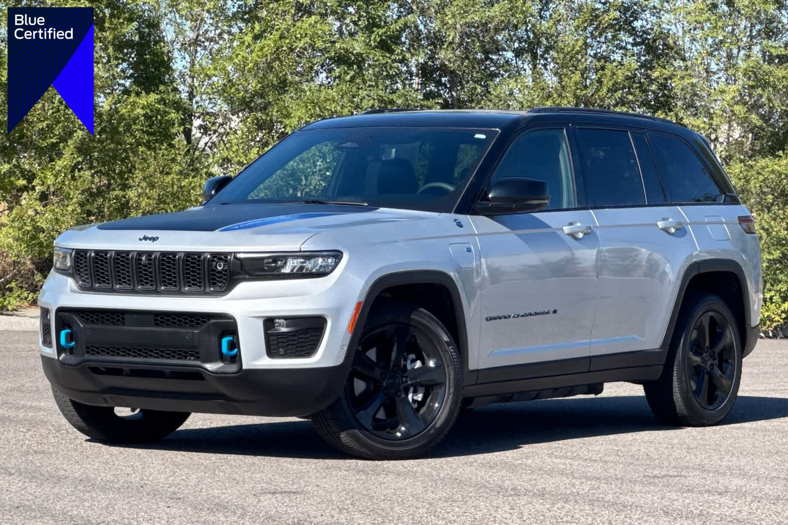 Used 2023 Jeep Grand Cherokee Trailhawk w/ Advanced Protech Group II