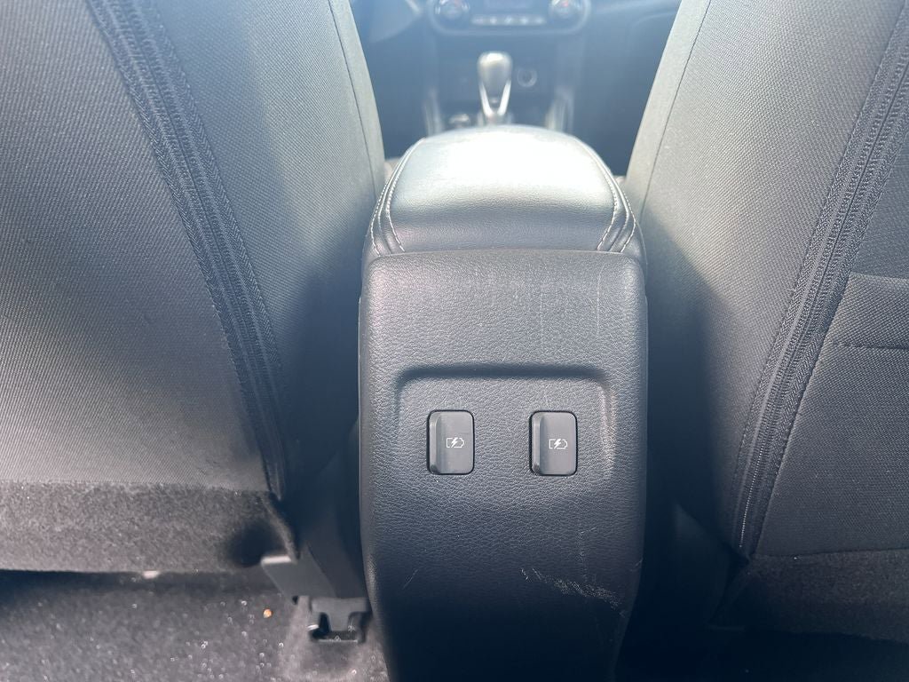 Used 2021 Nissan Kicks SV FWD image 25
