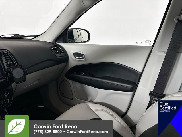 Used 2018 Jeep Compass Limited w/ Navigation Group image 28