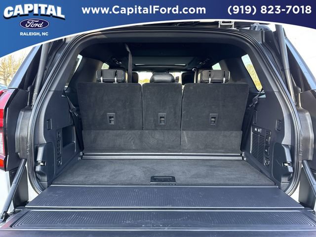 Certified 2025 Ford Expedition Platinum w/ Stealth Performance Package AWD/4WD image 16