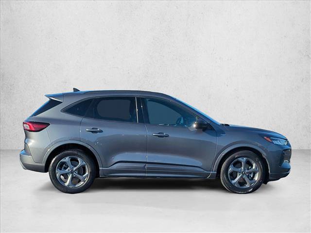 Certified 2023 Ford Escape ST-Line w/ Equipment Group 301A FWD image 4