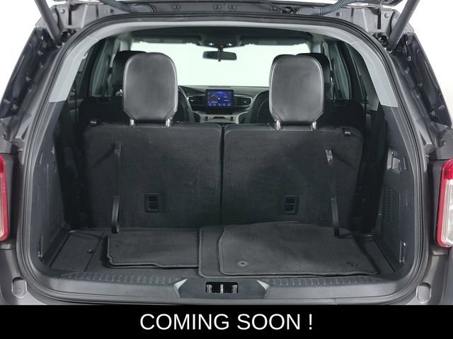 Certified 2022 Ford Explorer XLT w/ Equipment Group 202A image 16