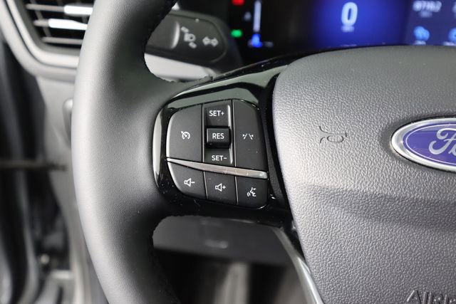 Certified 2023 Ford Escape Active AWD/4WD image 39