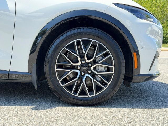 Certified 2024 Ford Mustang Mach-E Premium AWD/4WD image 29