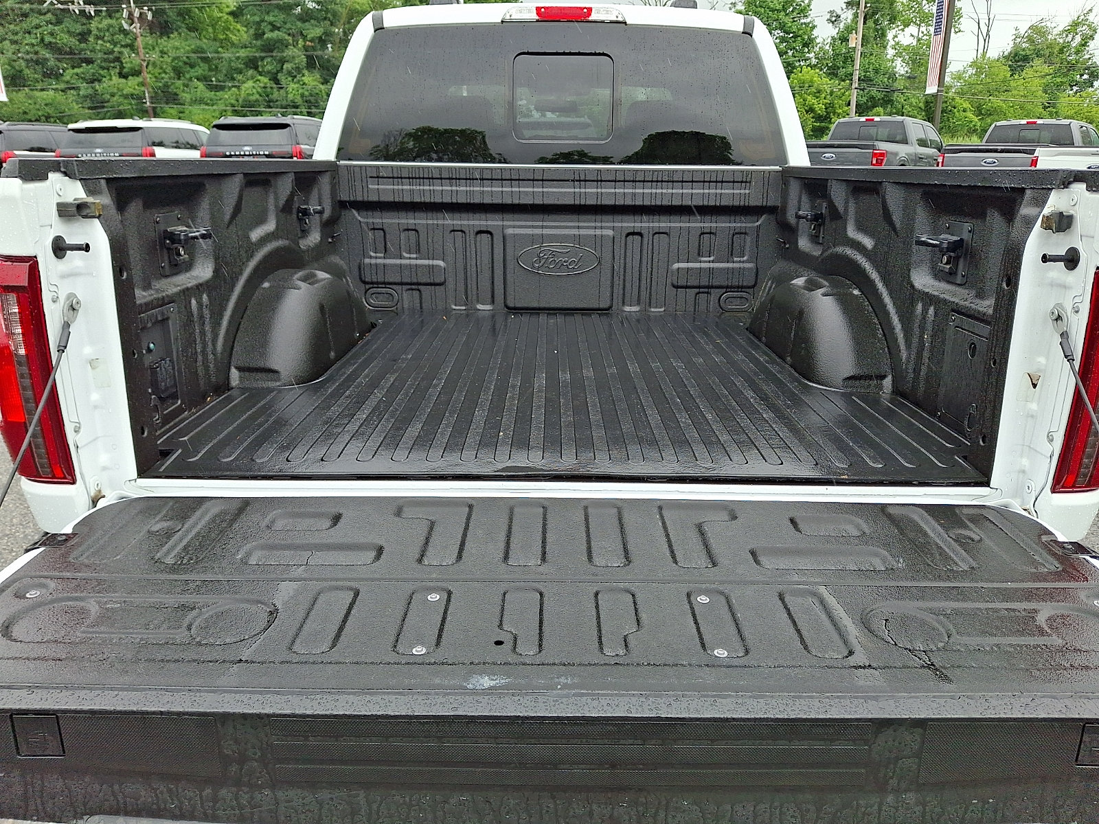 Certified 2024 Ford F150 XLT w/ Equipment Group 302A MID AWD/4WD image 31