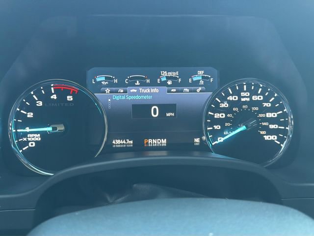 Certified 2022 Ford F450 Limited w/ FX4 Off-Road Package image 25