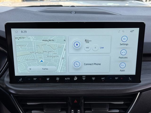 Certified 2025 Ford Escape SE w/ PHEV Premium Package image 12