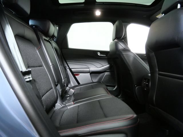 Certified 2025 Ford Escape ST-Line w/ Tech Pack #1 AWD/4WD image 12