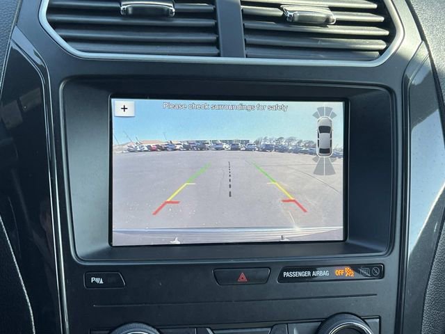 Certified 2018 Ford Explorer XLT w/ Equipment Group 202A image 23
