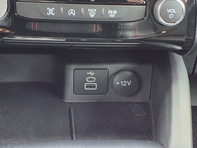 Certified 2024 Ford Escape ST-Line w/ Tech Pack #1 AWD/4WD image 13
