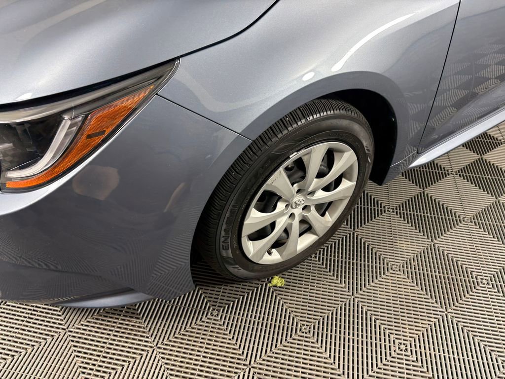 Used 2022 Toyota Corolla LE FWD image 10
