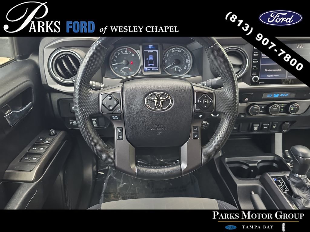 Used 2022 Toyota Tacoma TRD Off-Road image 10