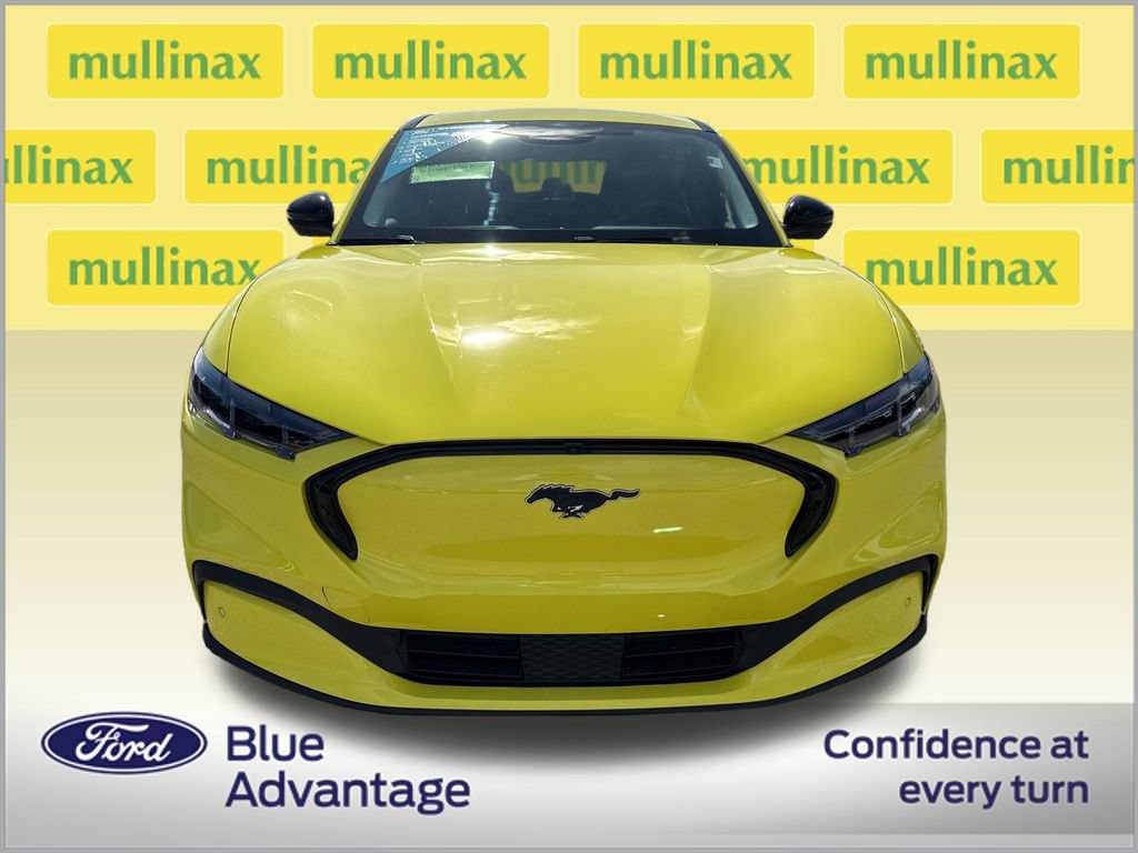 Certified 2025 Ford Mustang Mach-E Premium RWD image 11