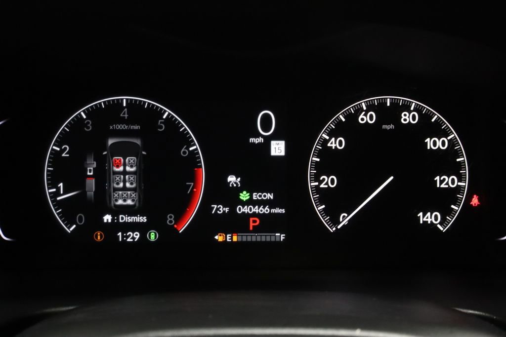 Used 2025 Honda Pilot TrailSport image 29