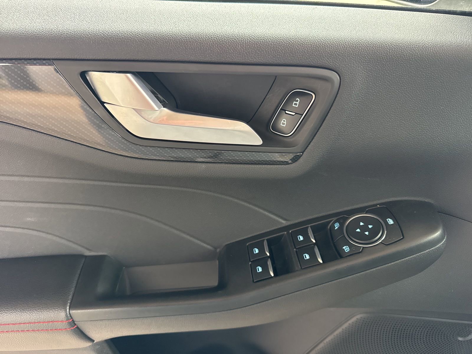 Certified 2023 Ford Escape ST-Line w/ Tech Pack #1 image 28