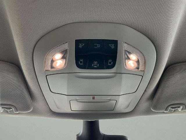 Used 2024 Chrysler Pacifica Limited FWD image 28