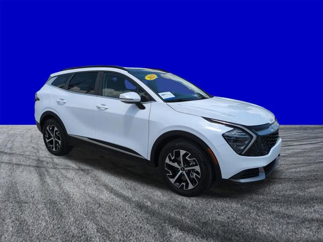 Used 2025 Kia Sportage EX w/ Premium Package FWD image 2