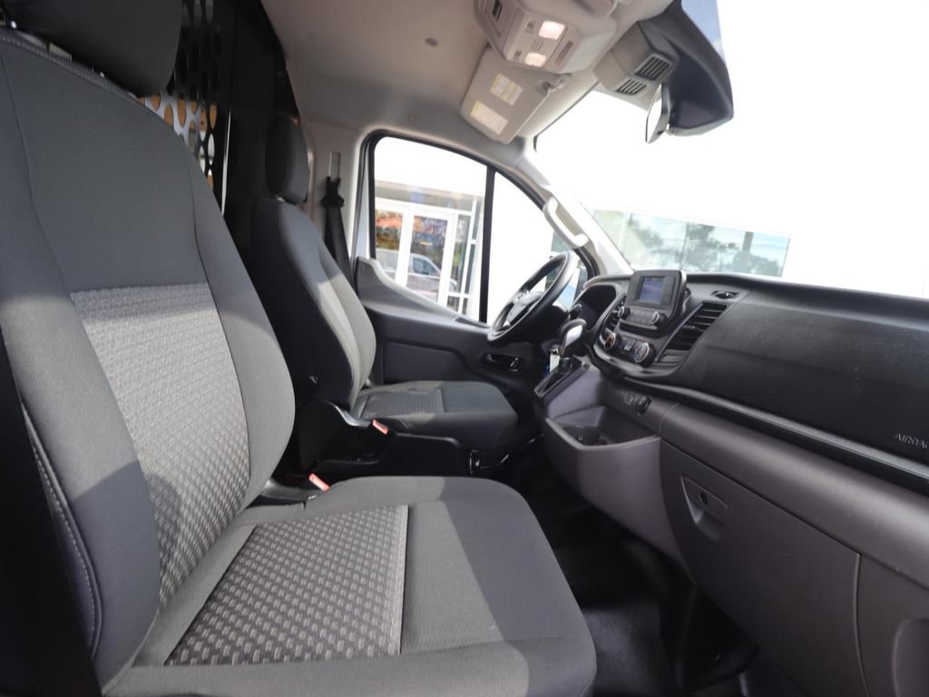 Certified 2025 Ford Transit 250 Low Roof w/ Exterior Upgrade Package RWD image 9