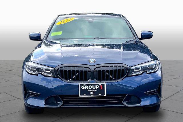 Used 2022 BMW 330i xDrive Sedan w/ Driving Assistance Package AWD/4WD image 4