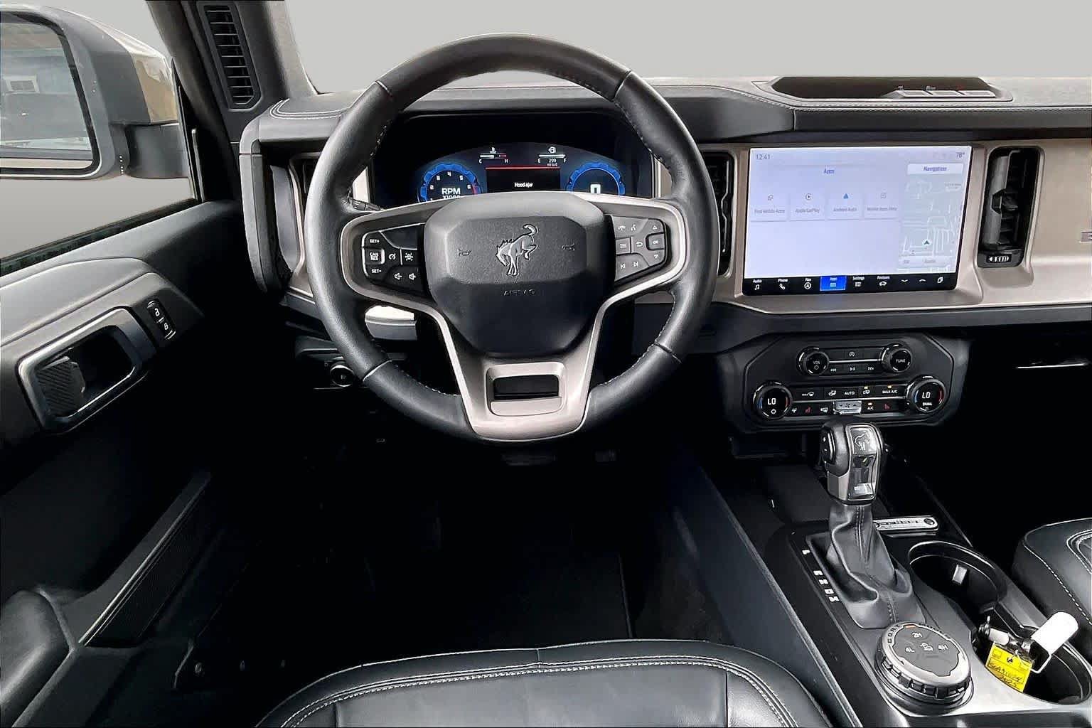 Certified 2025 Ford Bronco Outer Banks AWD/4WD image 6