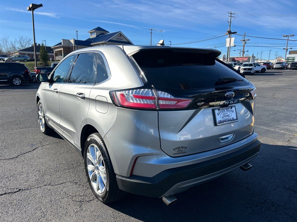 Certified 2022 Ford Edge Titanium image 10