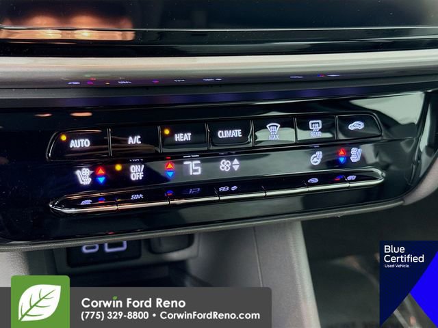 Used 2022 Chevrolet Bolt EUV Premier image 18