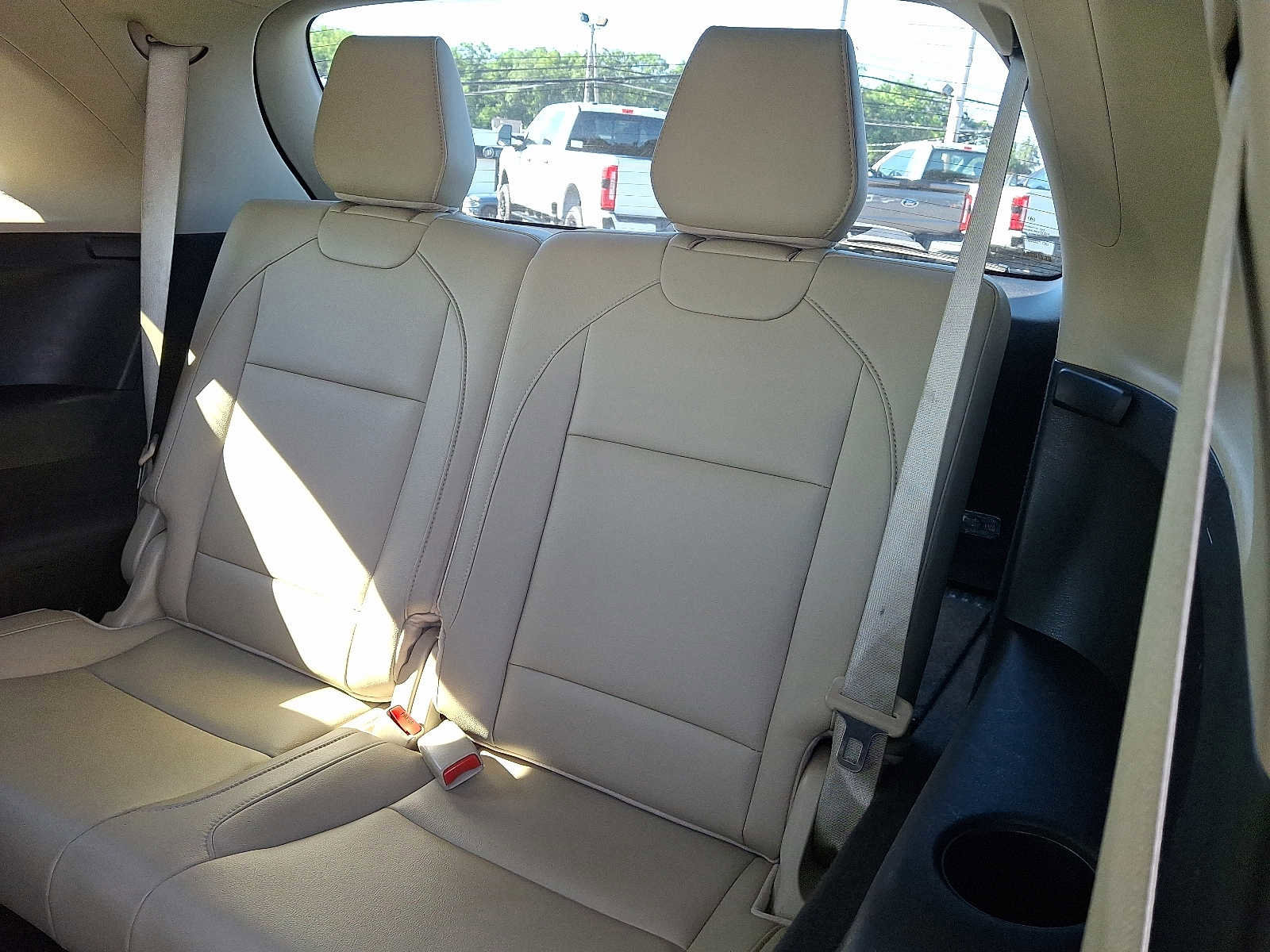 Used 2017 Acura MDX SH-AWD image 11