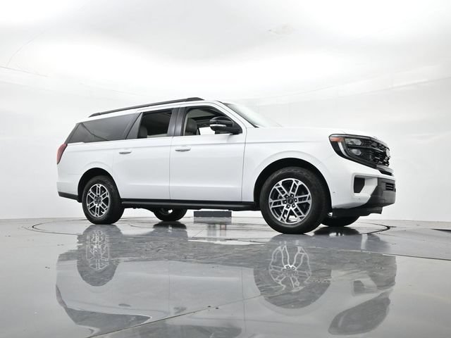 Certified 2025 Ford Expedition Max Active AWD/4WD image 38