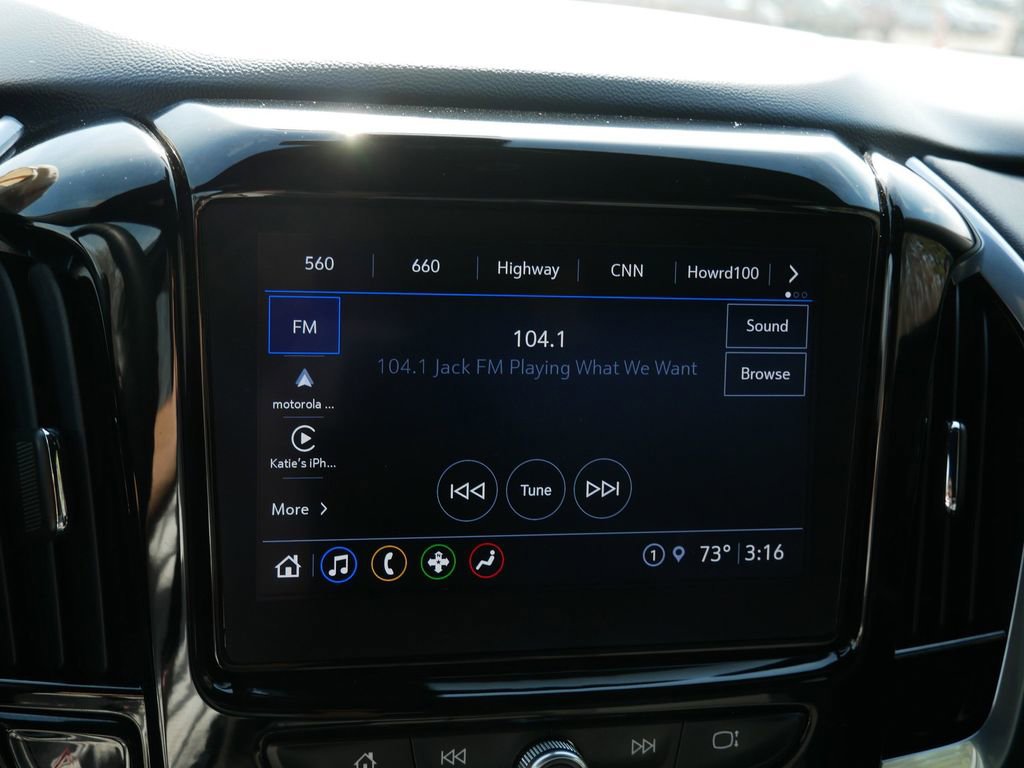 Used 2023 Chevrolet Traverse LT image 23