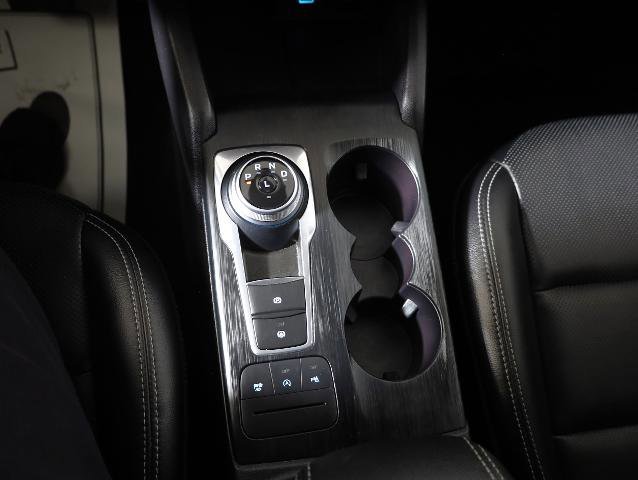 Certified 2022 Ford Escape Titanium w/ Class II Trailer Tow Package image 16