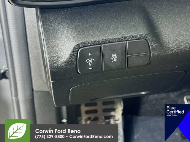 Used 2025 Hyundai Elantra Sport FWD image 14