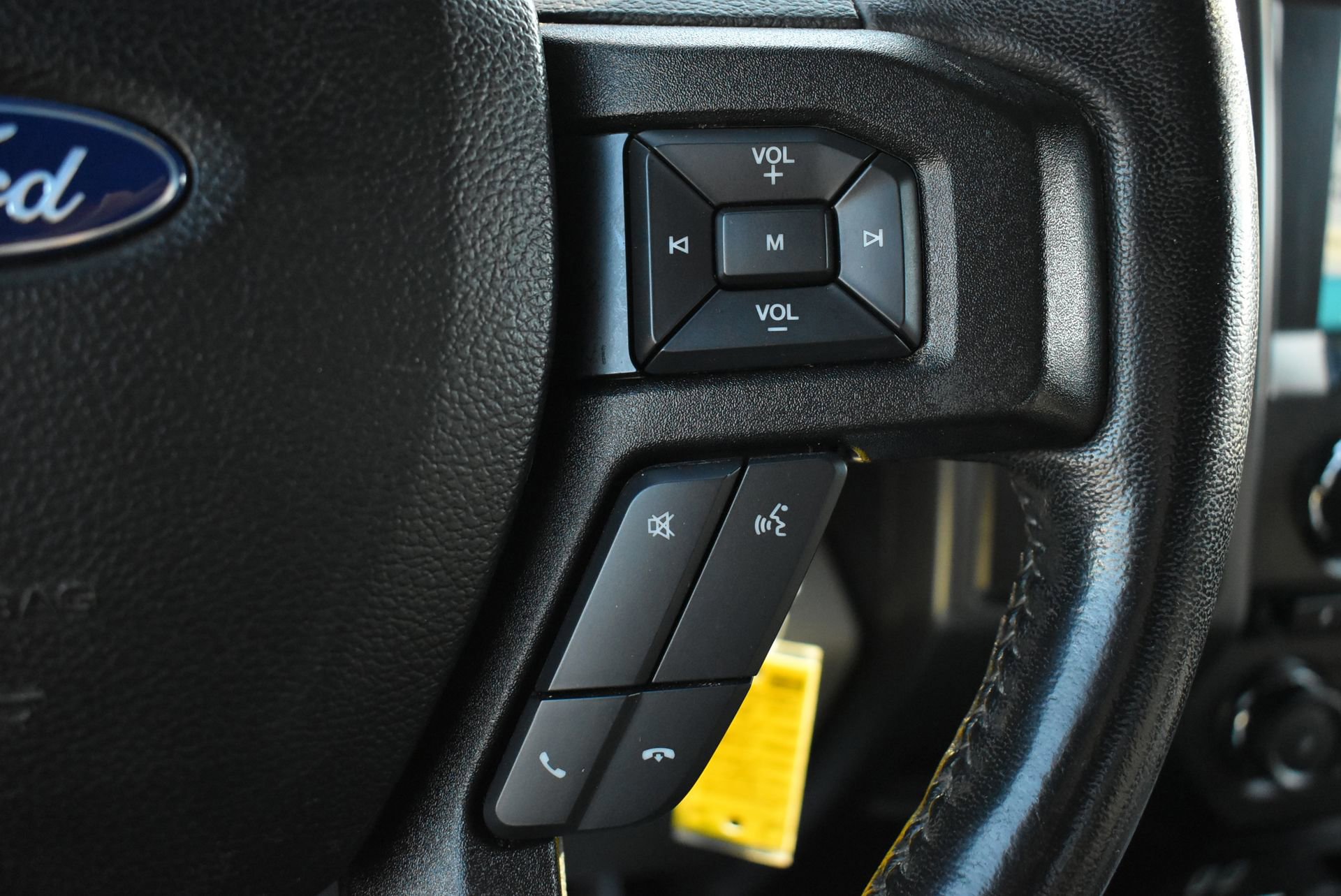 Certified 2017 Ford F150 XLT w/ Equipment Group 302A Luxury image 21