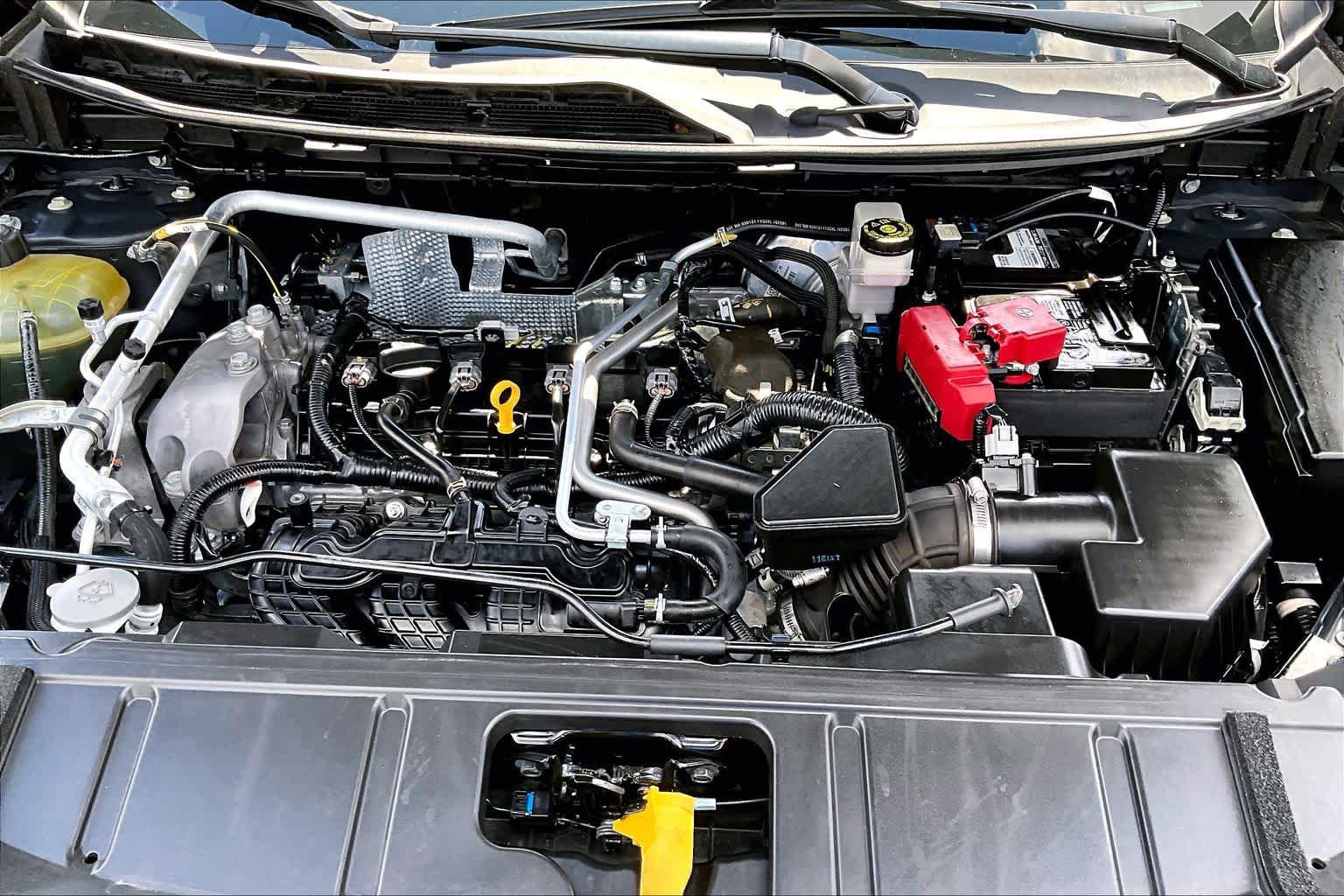 Used 2021 Nissan Rogue SV w/ Premium Package FWD image 32