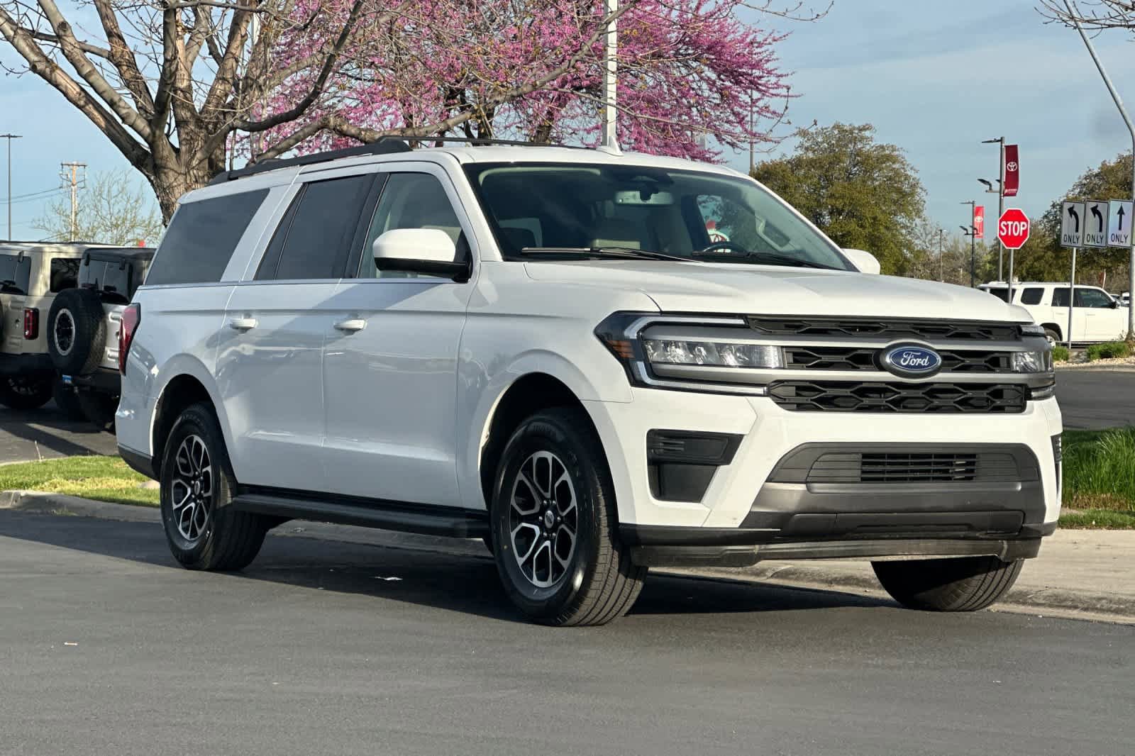 Certified 2024 Ford Expedition Max XLT AWD/4WD image 7