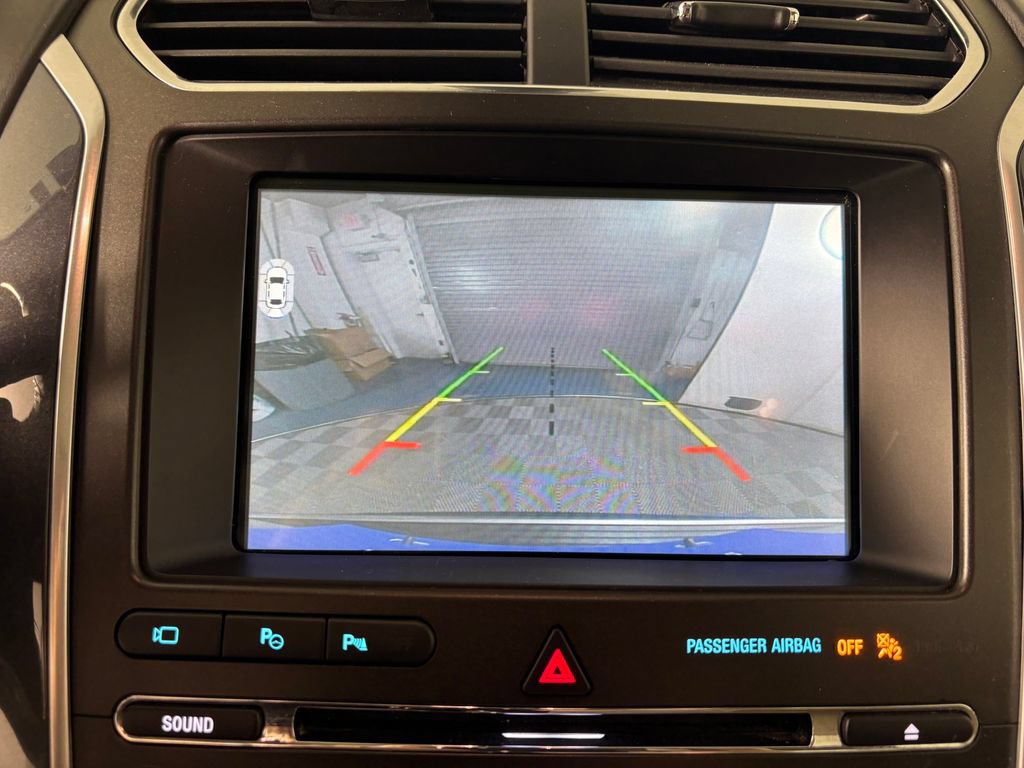 Certified 2018 Ford Explorer Platinum AWD/4WD image 19