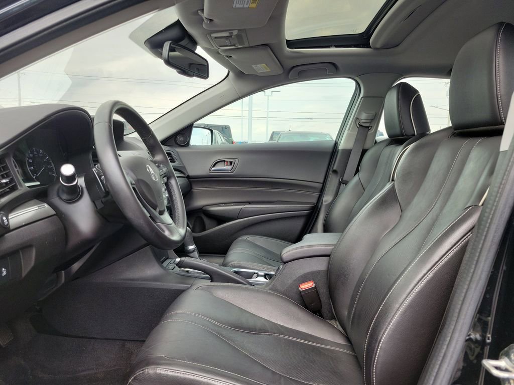 Used 2019 Acura ILX w/ Technology Package image 18