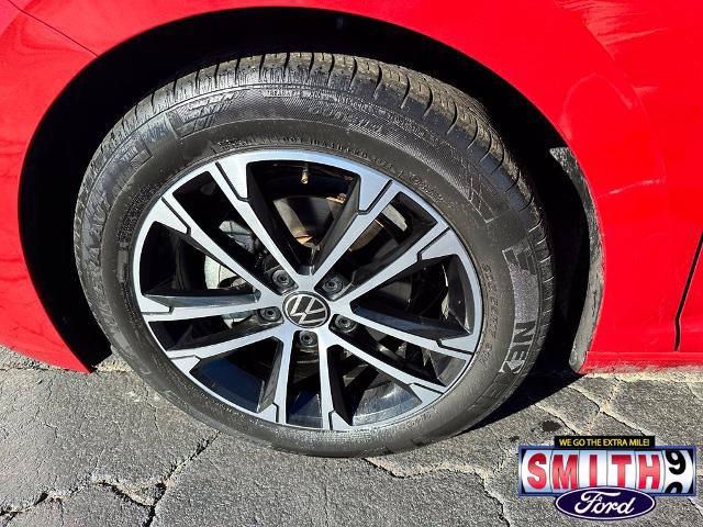 Used 2024 Volkswagen Jetta Sport FWD image 11