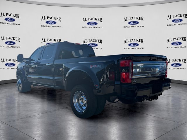 Certified 2025 Ford F450 Platinum w/ Platinum Plus Package AWD/4WD image 14