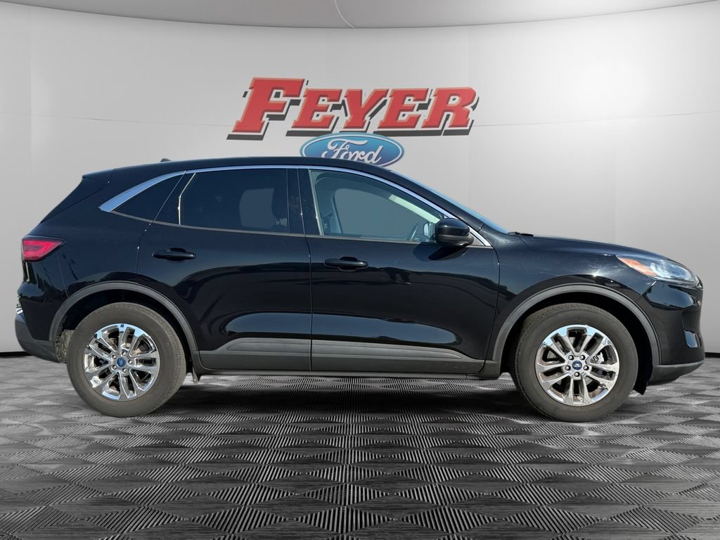 Certified 2021 Ford Escape SE w/ Cold Weather Package FWD image 6