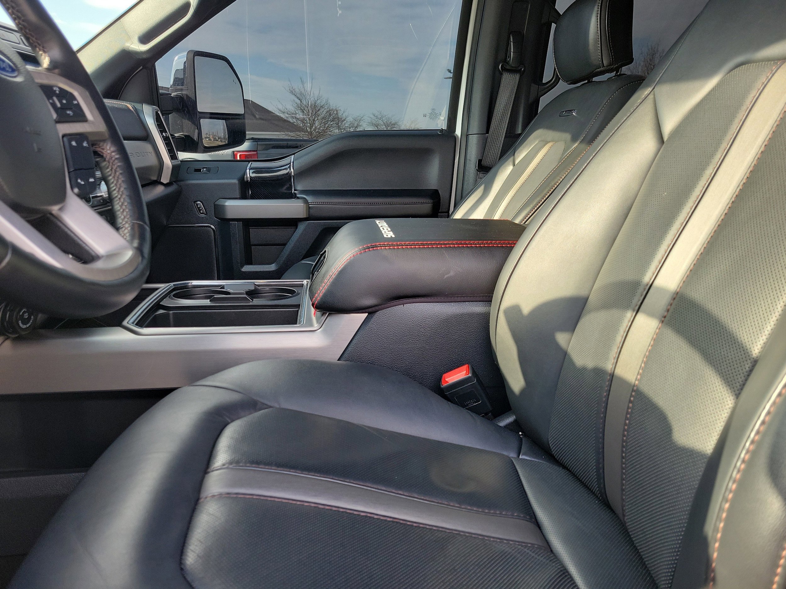 Certified 2022 Ford F250 Platinum AWD/4WD image 22