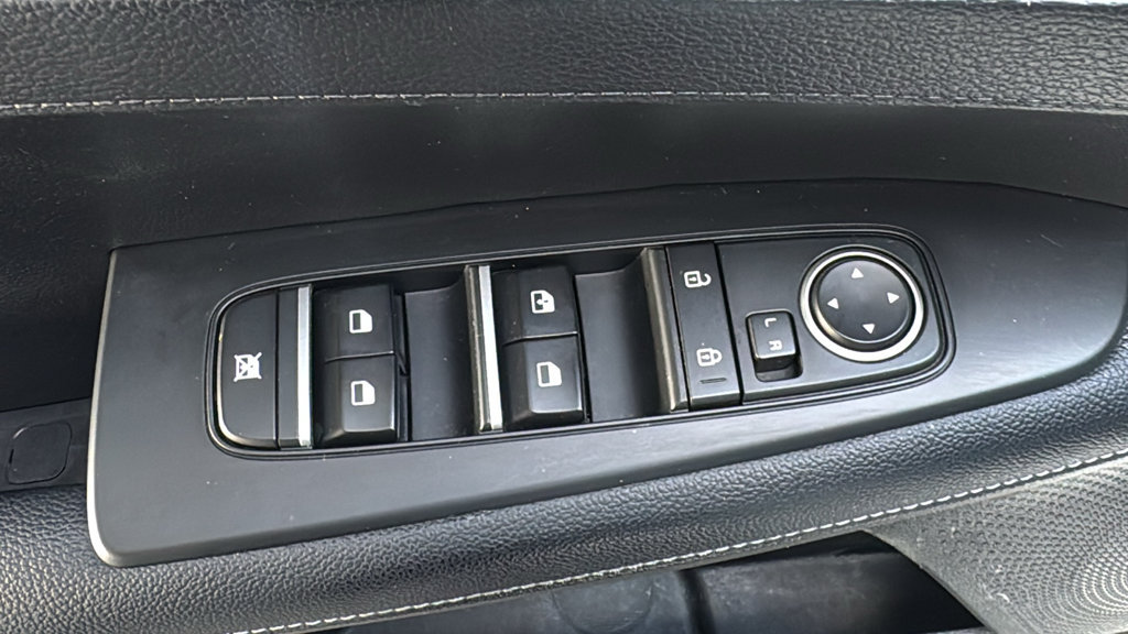Used 2024 Kia Forte GT-Line FWD image 19