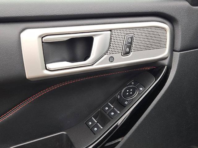 Certified 2023 Ford Explorer ST-Line w/ Class IV Trailer Tow Package image 26